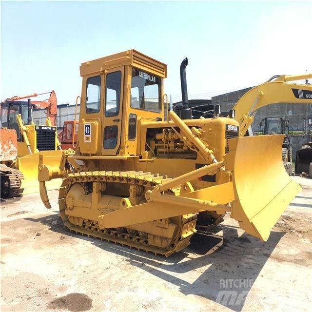 CAT D 6 D lánctalpas dózerek