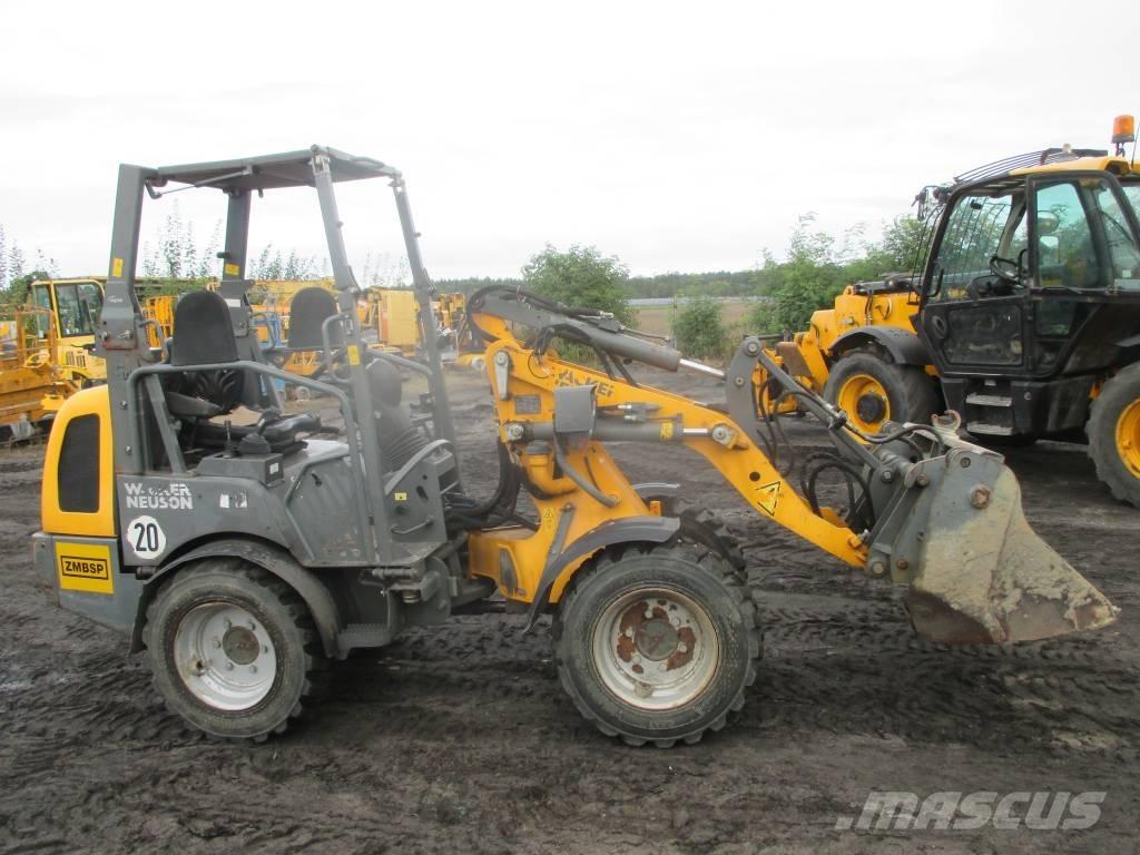 Wacker Neuson WL 25 Gumikerekes homlokrakodók