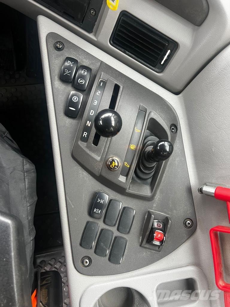 Volvo A 30 G Csuklósdömperek