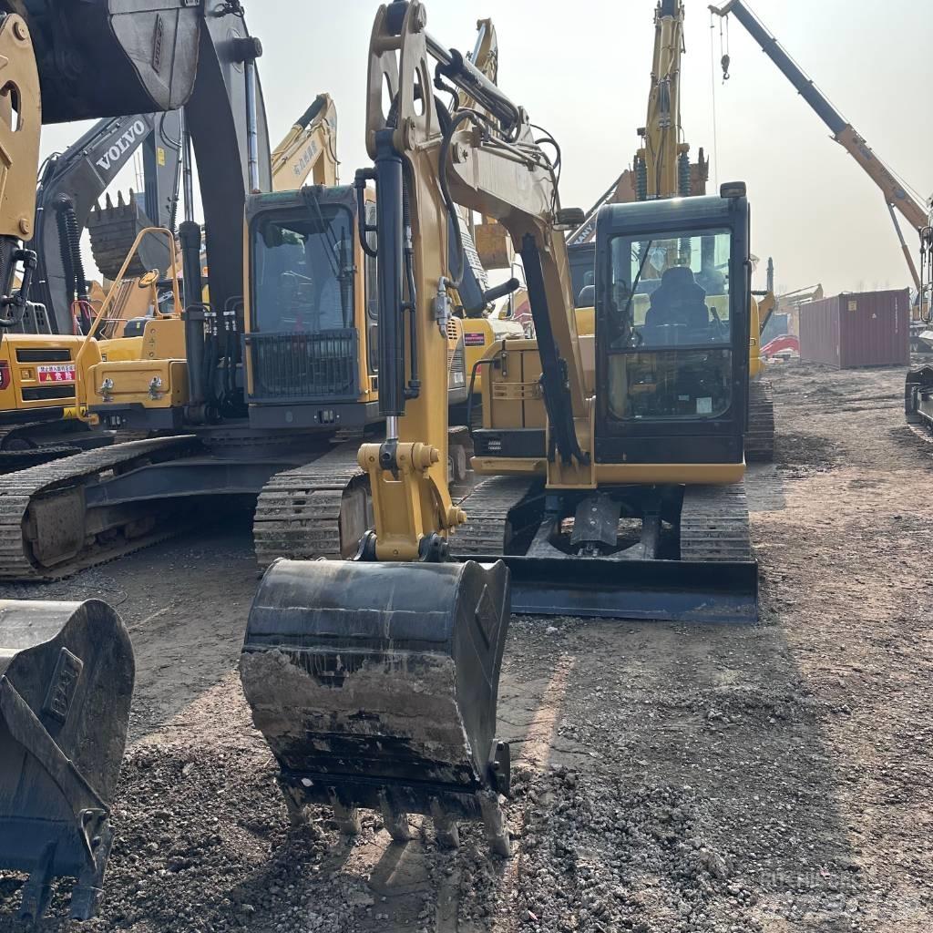 CAT 305.5 Lánctalpas kotrók
