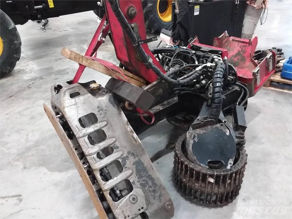 Komatsu S132 Betakarító fejek