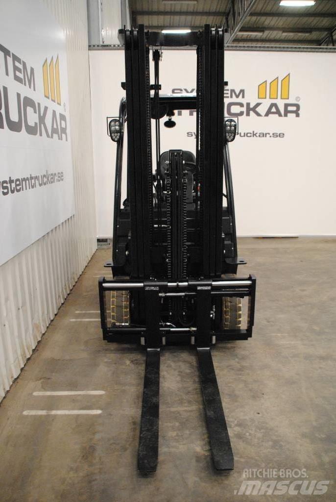 Hangcha CPD15-XD4 Elektromos targoncák