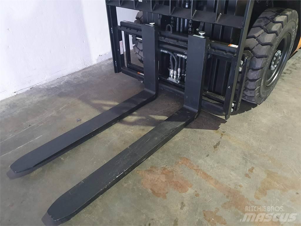  CPCD25T8 S4S Dízel targoncák