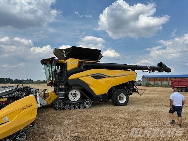 New Holland CR11 Kombájnok