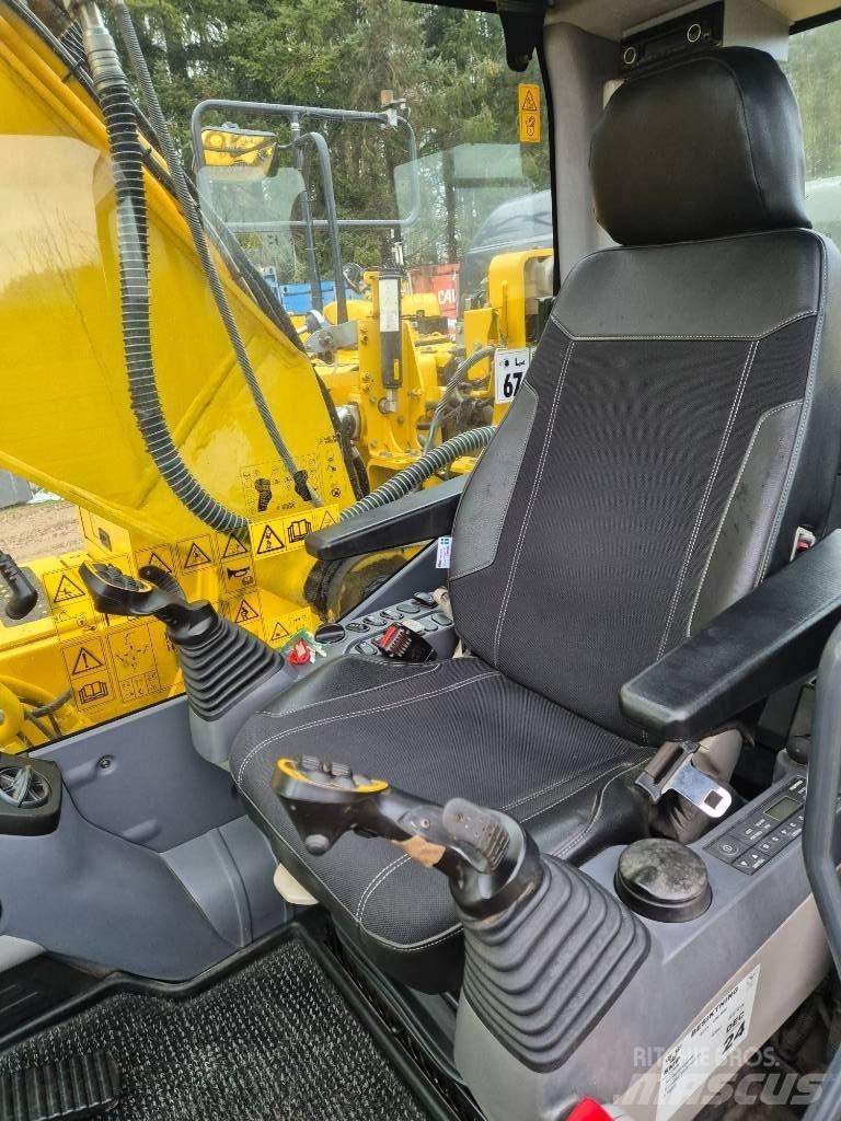 Komatsu PC210 LC-11 Lánctalpas kotrók