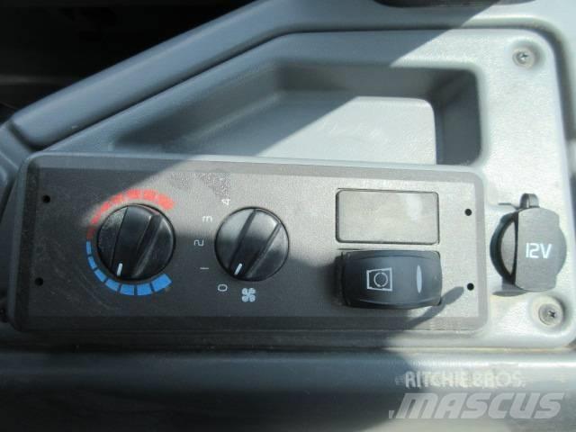 Volvo L30 GS Gumikerekes homlokrakodók