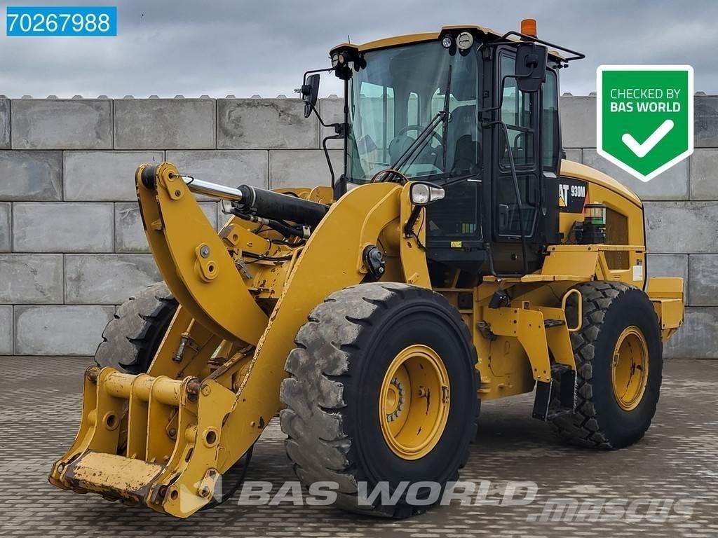CAT 930 M Gumikerekes homlokrakodók