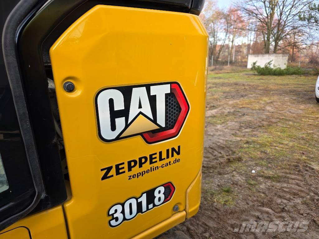CAT 301.8 Mini kotrók < 7t