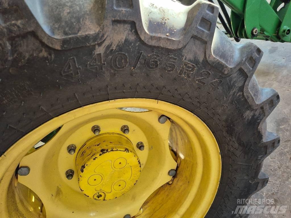 John Deere 5100R Traktorok