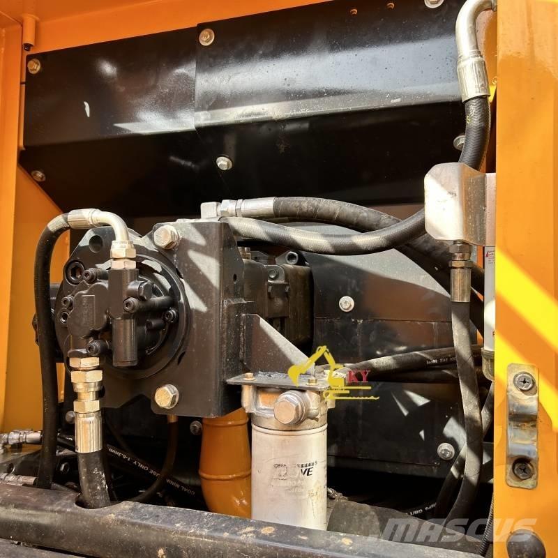 Hyundai 220-9 Lánctalpas kotrók