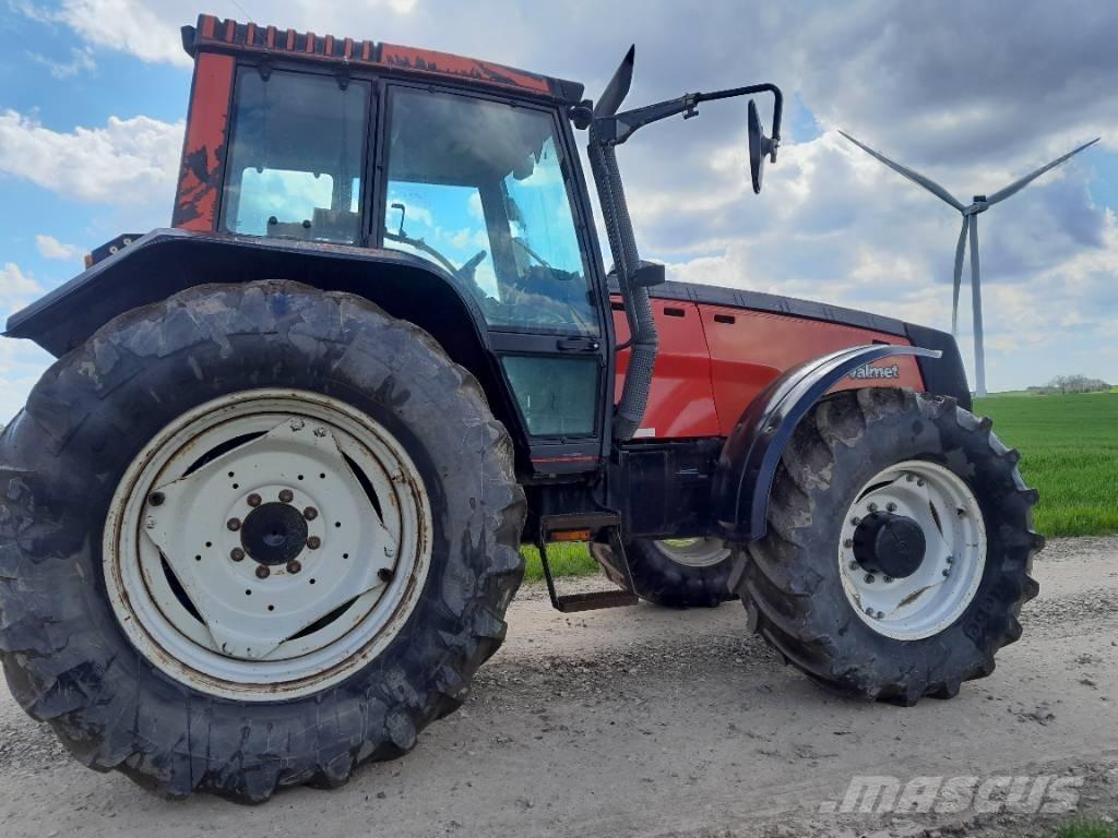 Valmet 8450 Mega Traktorok