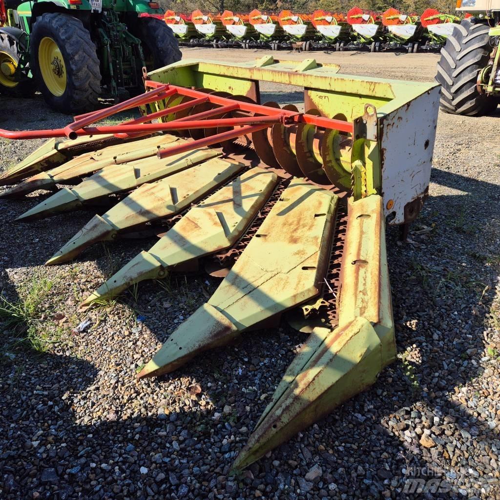 CLAAS Jaguar 860 Önjáró szecskázók