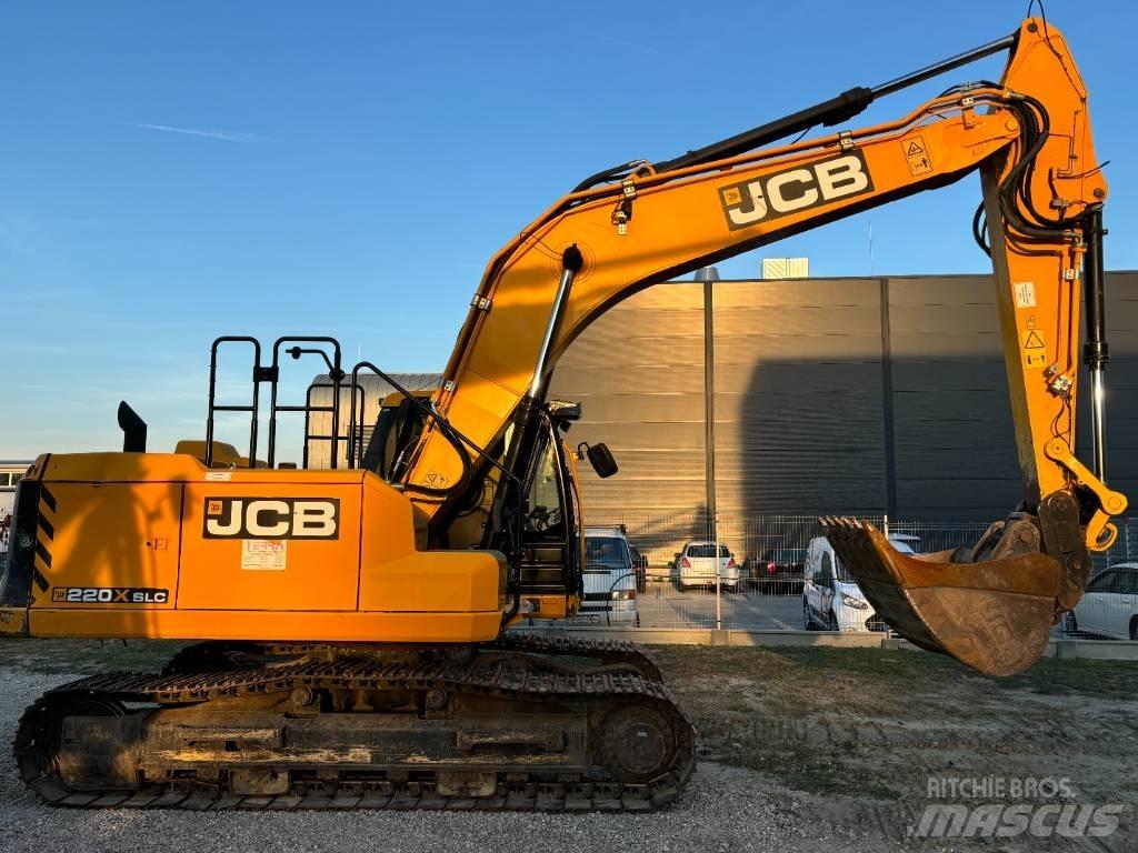 JCB 220 Lánctalpas kotrók
