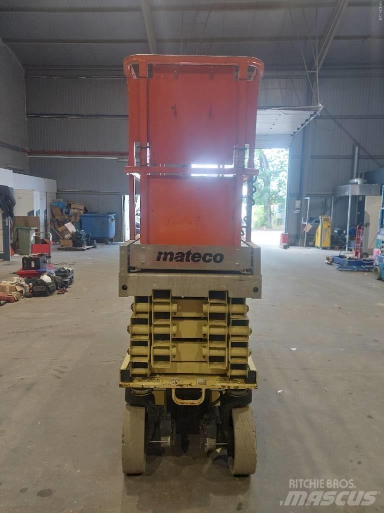 JLG 2630 ES Ollós emelők