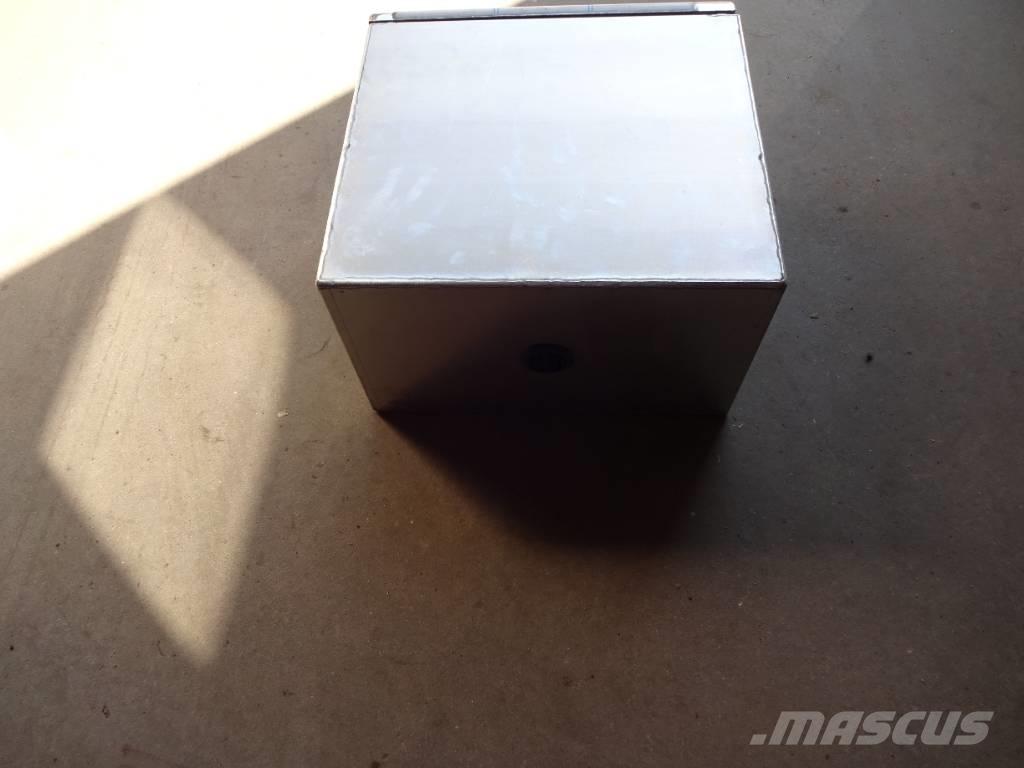  Krima Låda 50x50x30 Haszonjárművek - Egyéb