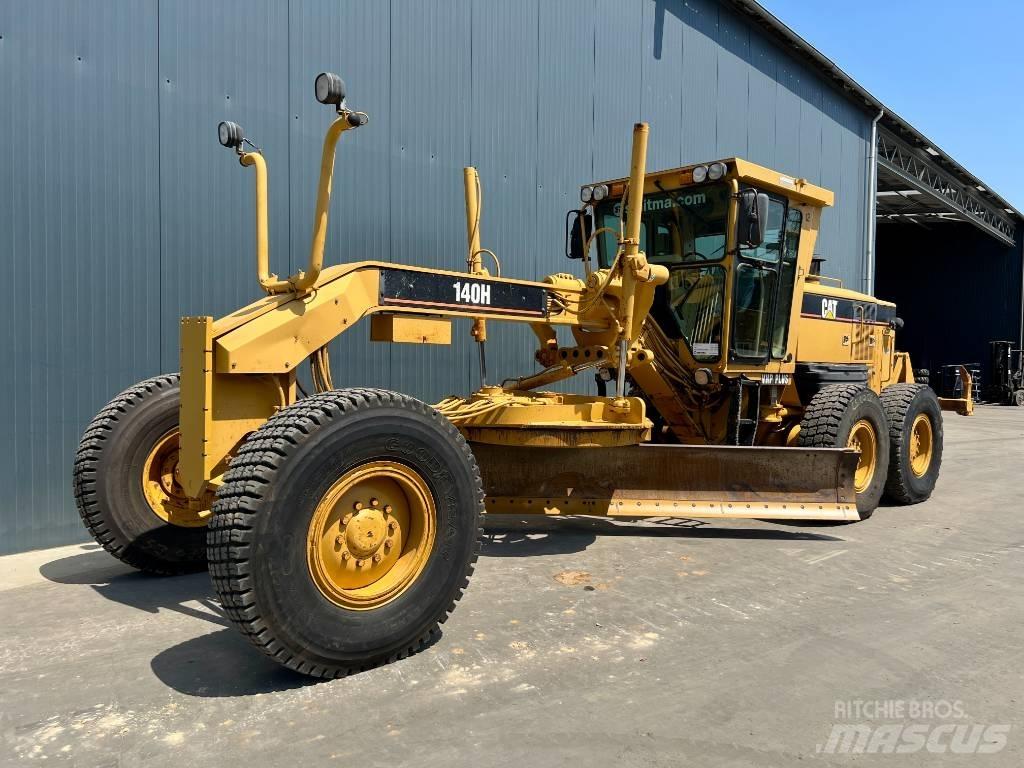 CAT 140H II Gréderek
