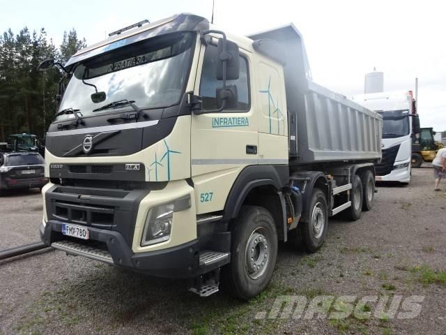 Volvo FMX 8x4 Billenő teherautók