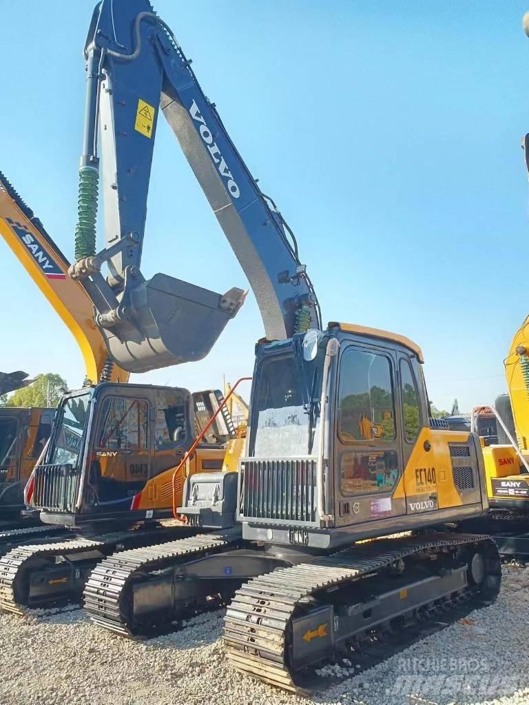 Volvo EC 140 Közepes (midi) kotrók 7 t - 12 t