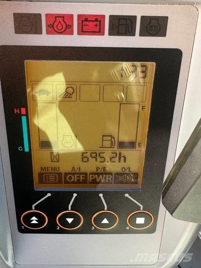 Airman AX 38 U-6 A Mini kotrók < 7t