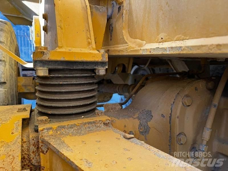 CAT 730 C Csuklósdömperek