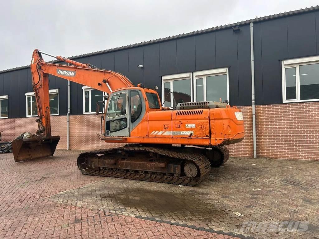 Doosan DX255LC Lánctalpas kotrók