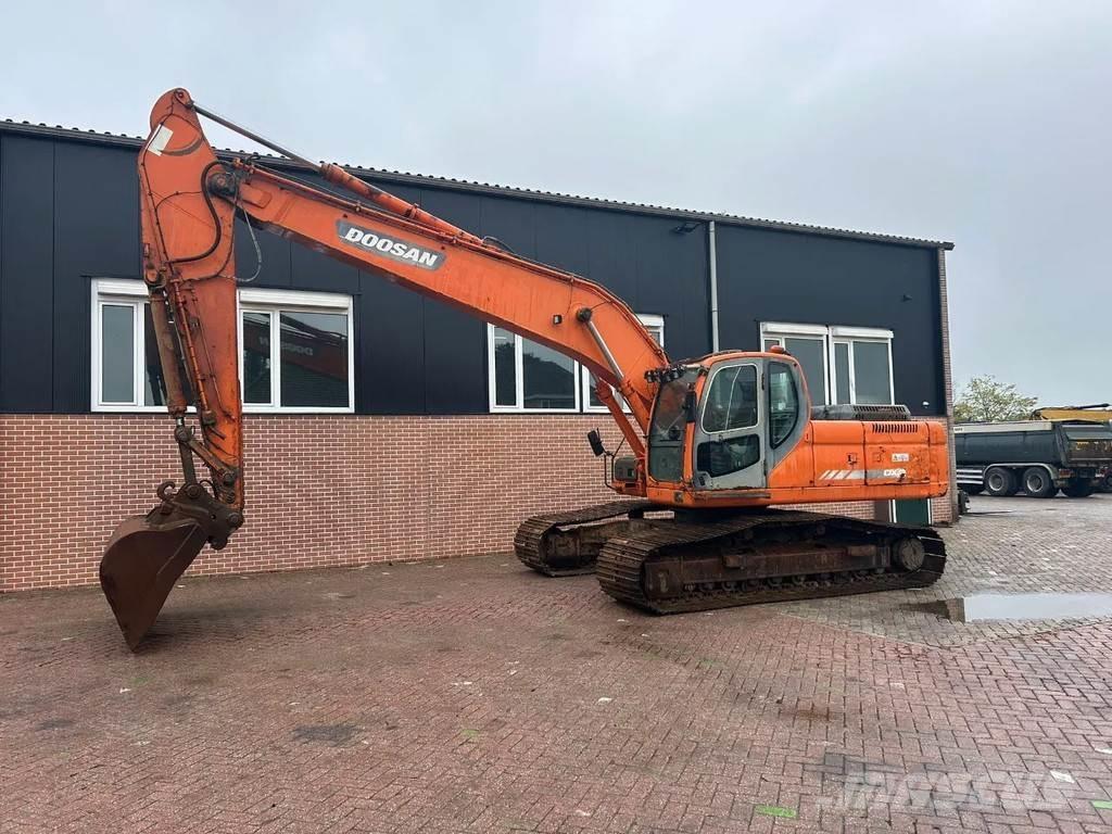 Doosan DX255LC Lánctalpas kotrók