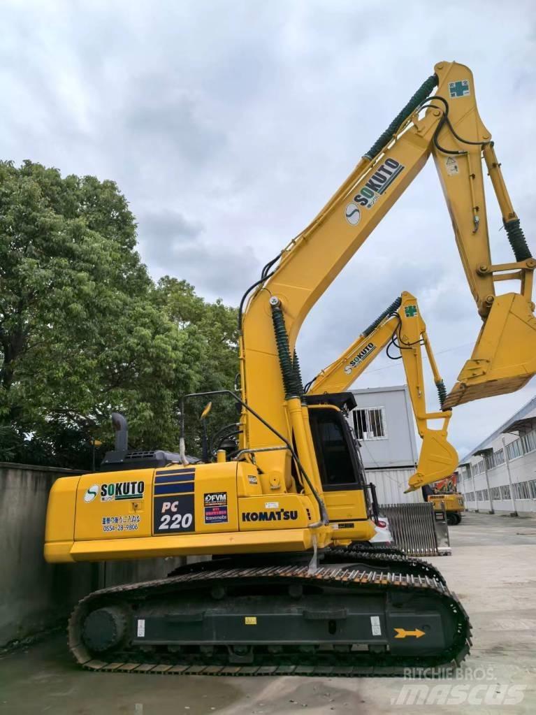 Komatsu PC 220-8 Lánctalpas kotrók