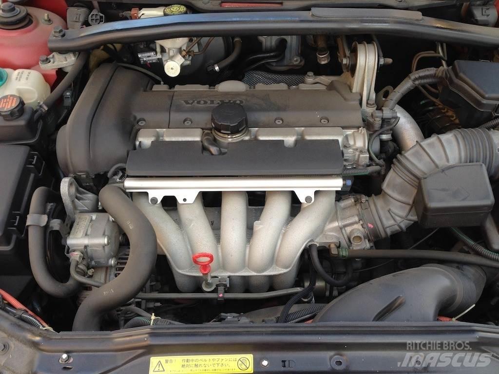 Volvo LA-SB5244W Kistehergépjárművek