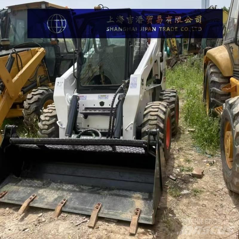 Bobcat S 300 Kompaktrakodók
