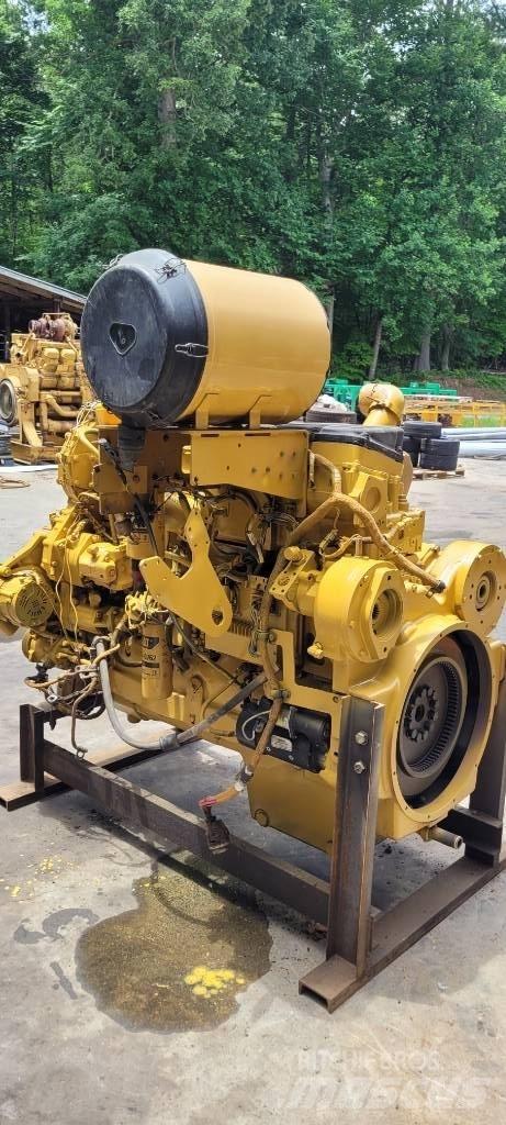 CAT 740B ENGINE Csuklósdömperek