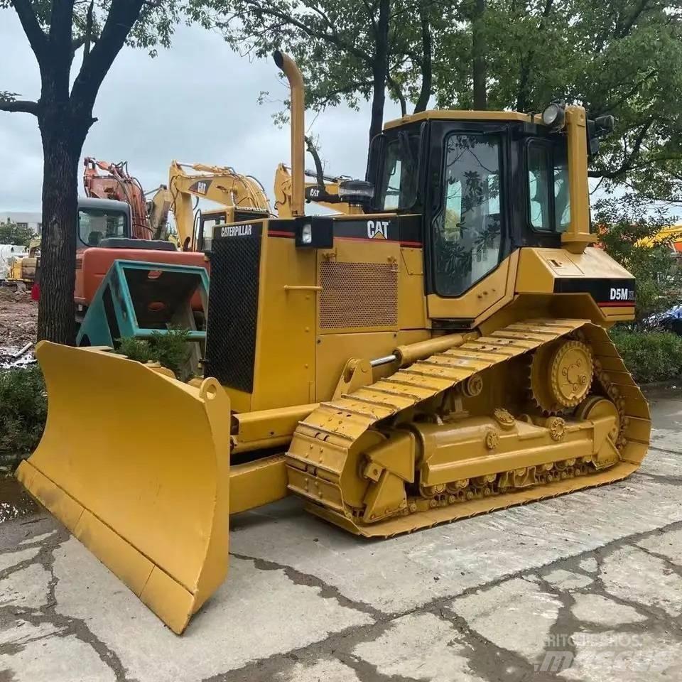 CAT D 5 M XL lánctalpas dózerek