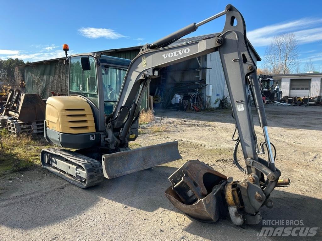 Volvo EC 35 C Mini kotrók < 7t