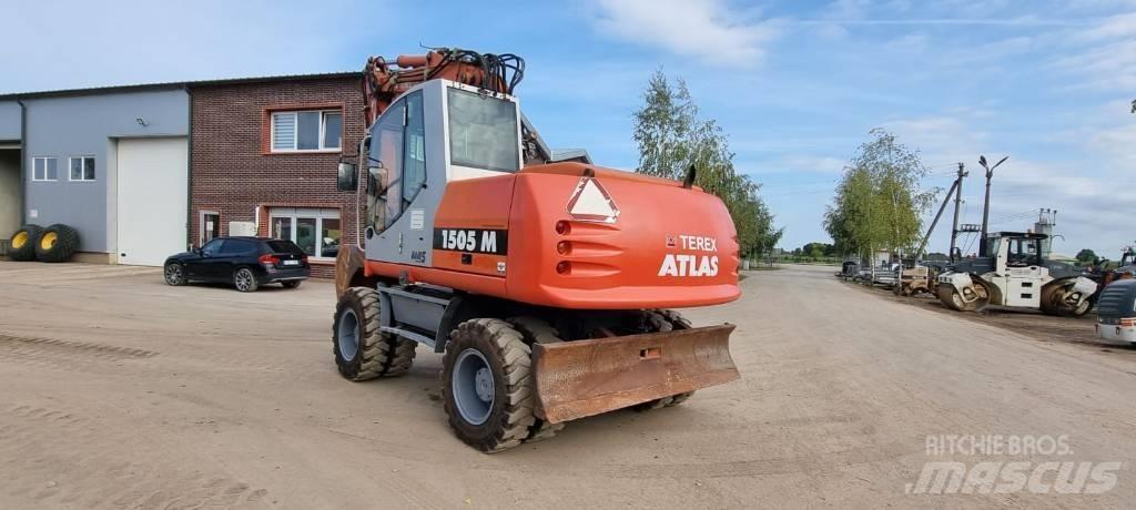 Atlas 1505 M Gumikerekes kotrók