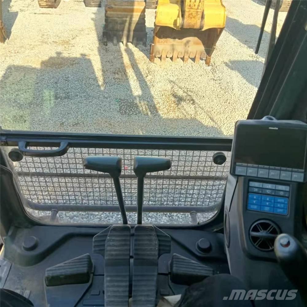 Komatsu PC450-8 Lánctalpas kotrók