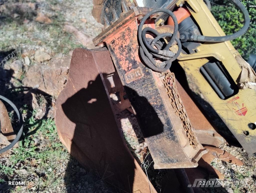 CAT 315 F Lánctalpas kotrók