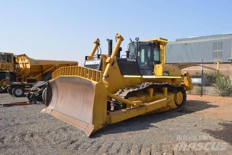 Komatsu D155-5 lánctalpas dózerek