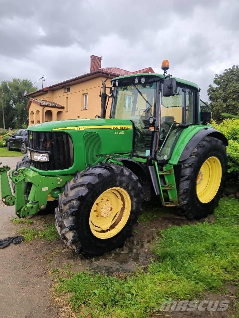 John Deere 6820 6820 Traktorok