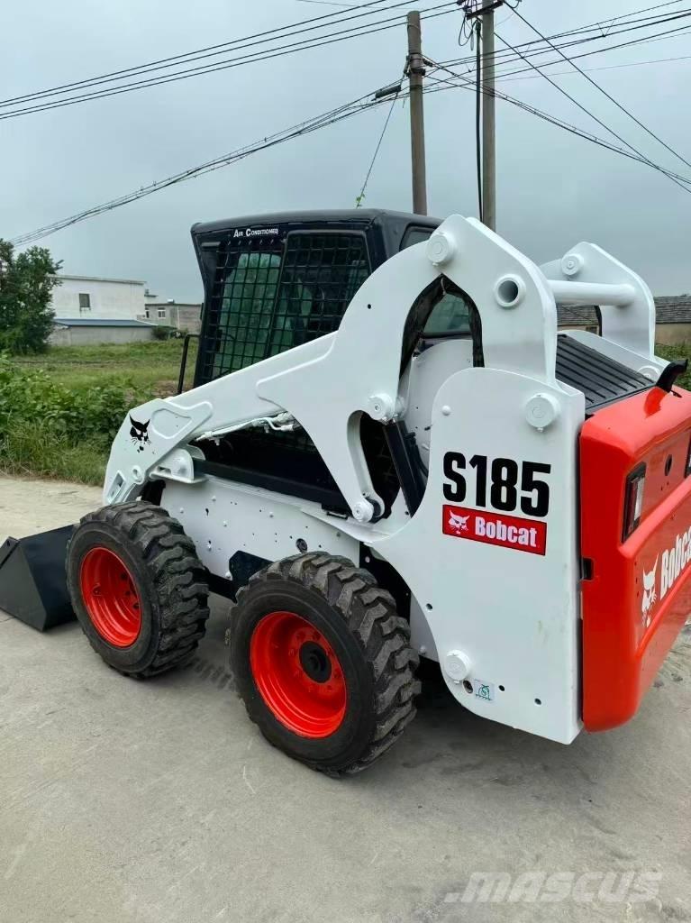 Bobcat S 185 Lánctalpas kotrók