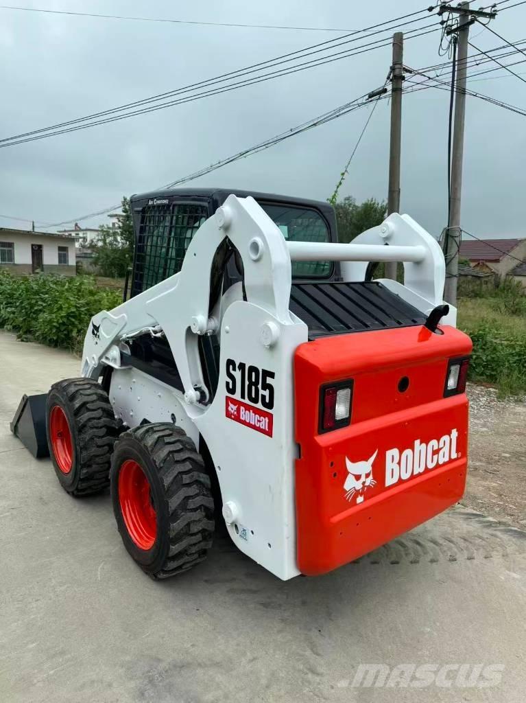 Bobcat S 185 Lánctalpas kotrók