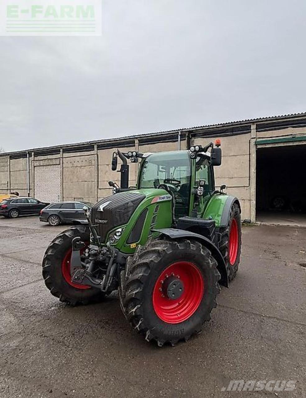 Fendt 724 vario Traktorok