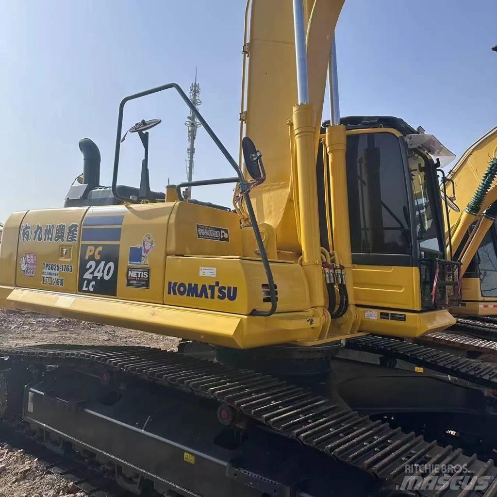 Komatsu PC 240 Lánctalpas kotrók