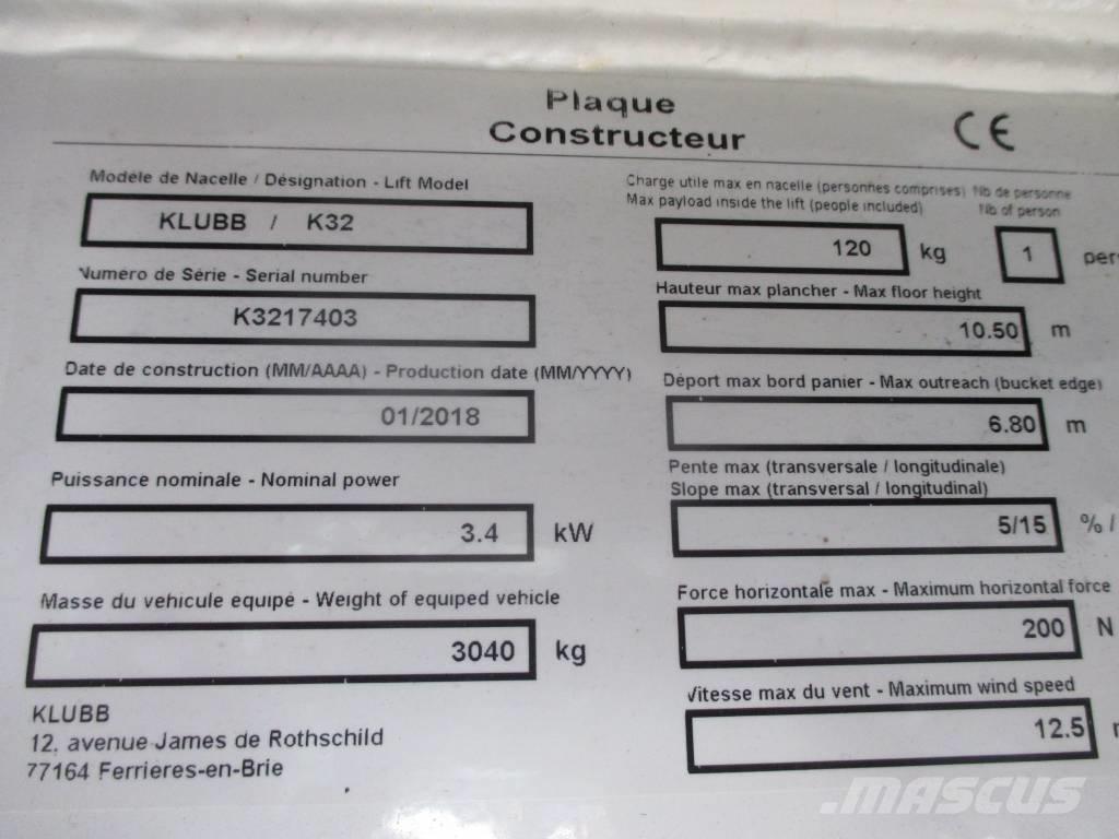 Klubb K32 Teherautóra szerelt emelők és állványok