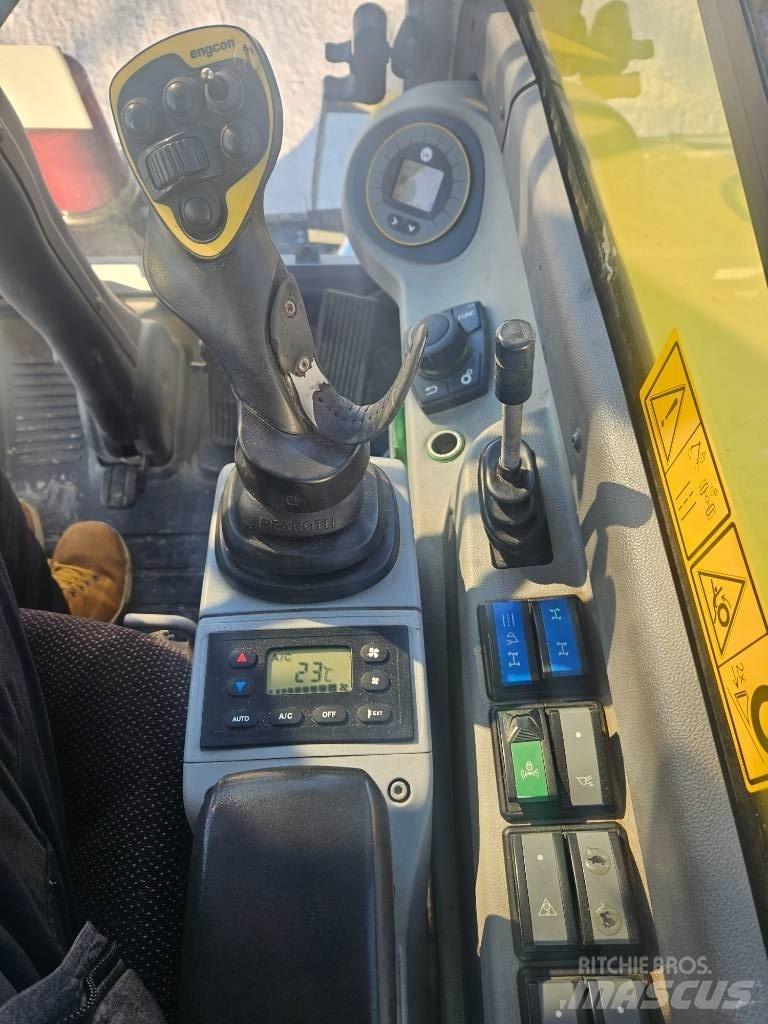 Wacker Neuson EW 100 Gumikerekes kotrók
