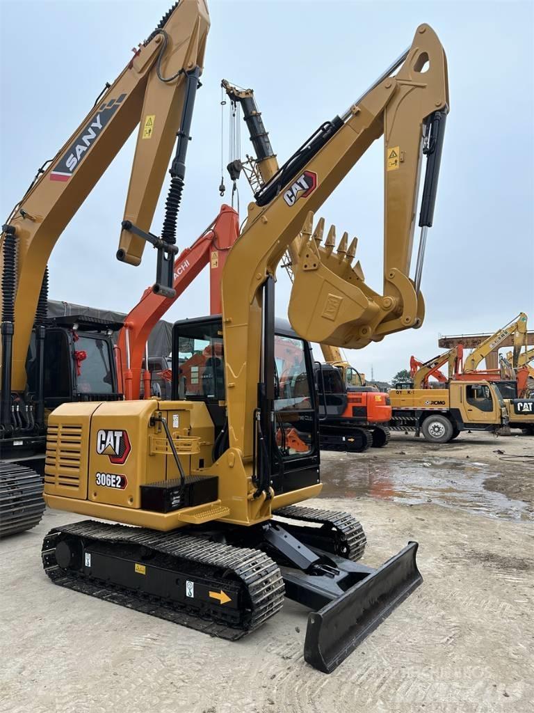 CAT 306E2 Lánctalpas kotrók