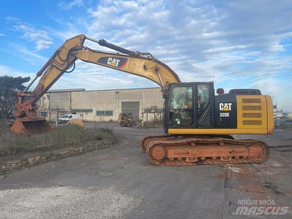 CAT 320 E Lánctalpas kotrók