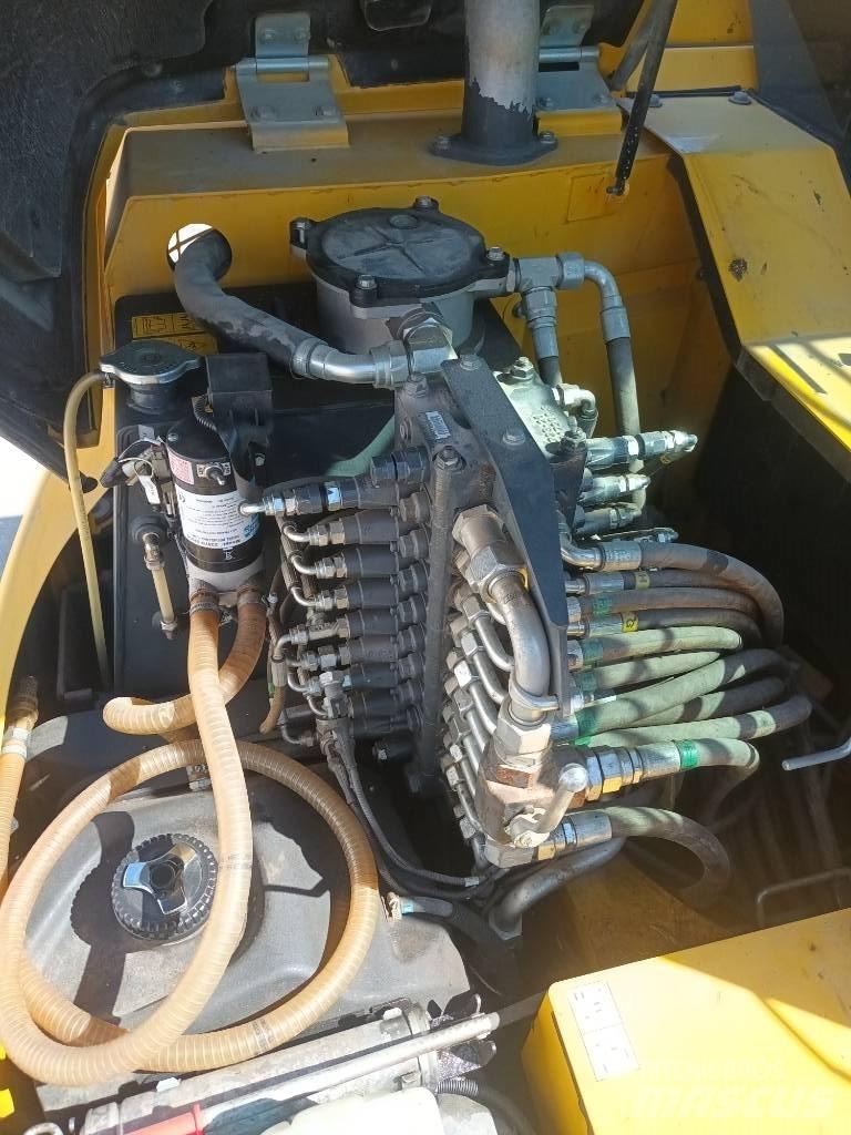 Komatsu PC 80 MR-3 Közepes (midi) kotrók 7 t - 12 t
