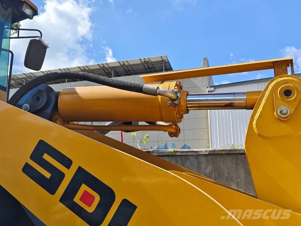 SDLG L 958 F Gumikerekes kotrók