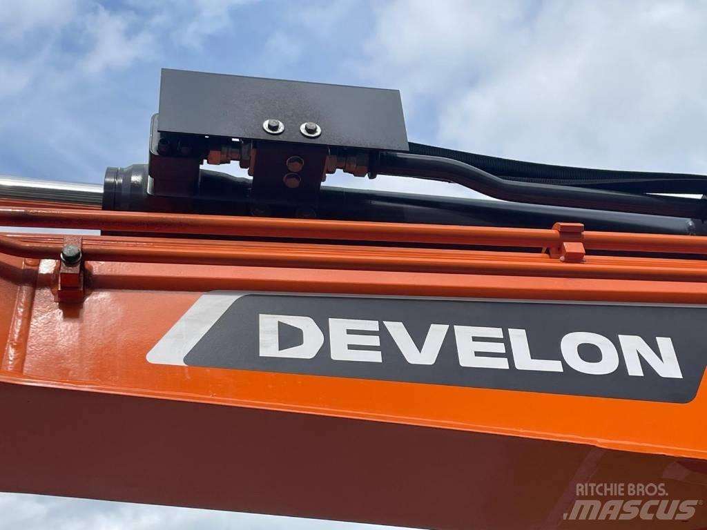 Develon DX 63-7 Mini kotrók < 7t