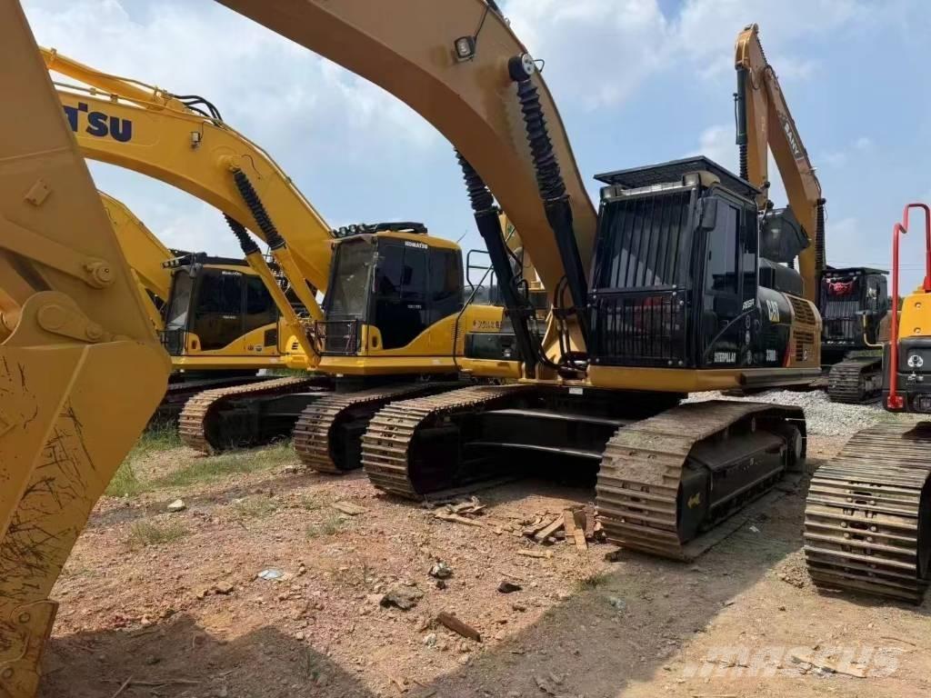 CAT 330 D L Lánctalpas kotrók