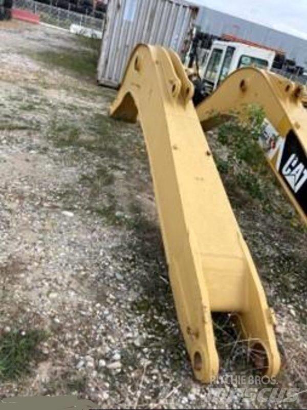 CAT 319 Gémek és dipperek